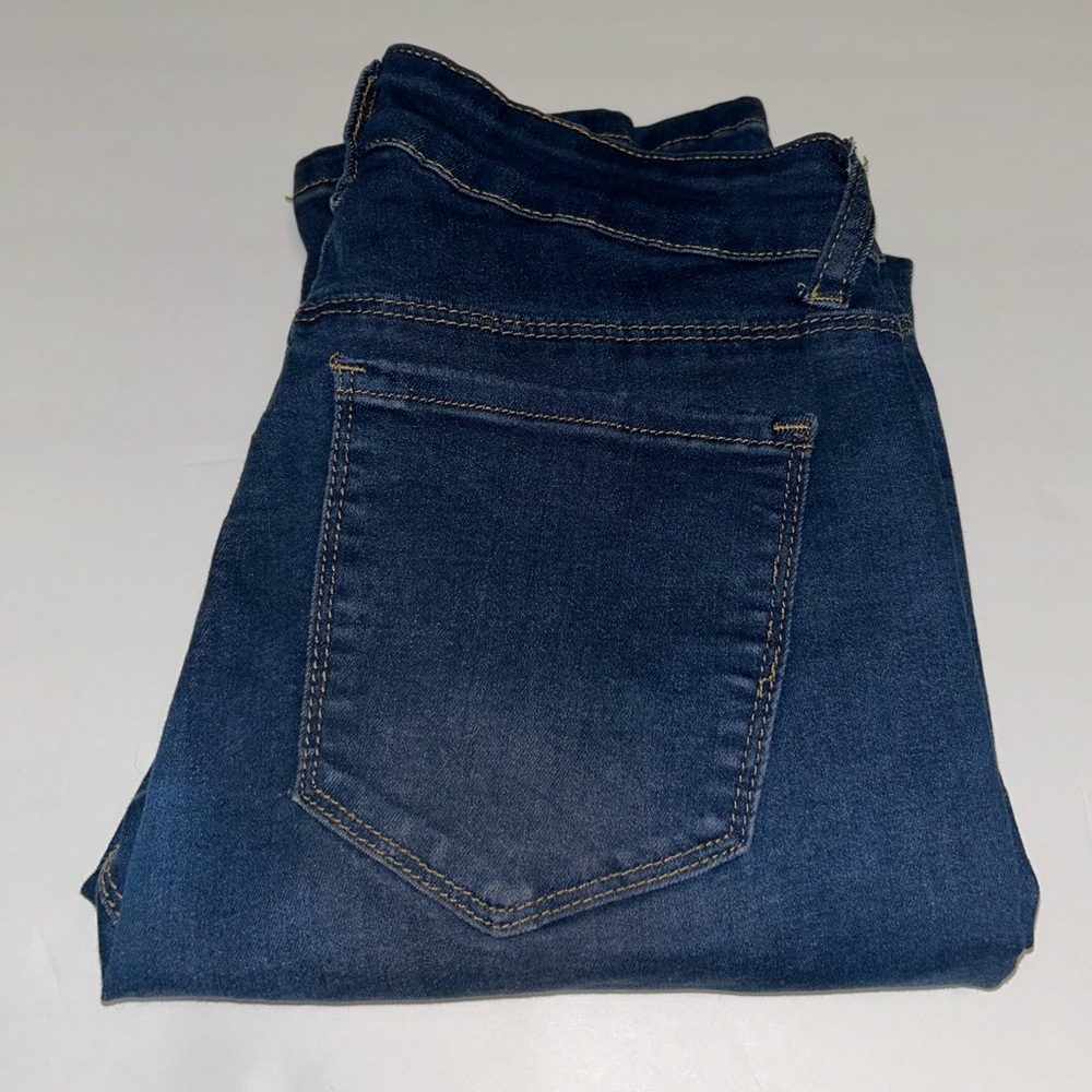 Dark blue stretchy skinny jeans